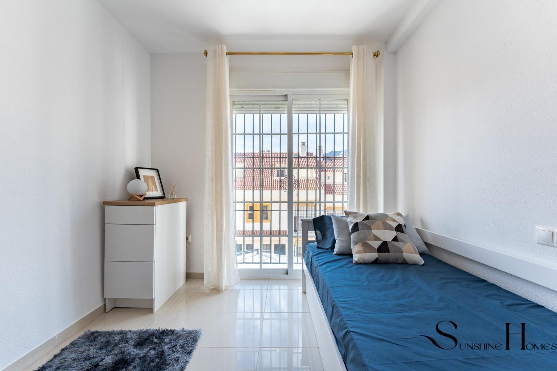 3-bed Seaview Escape, Pool, Garage, 4 Terraces *