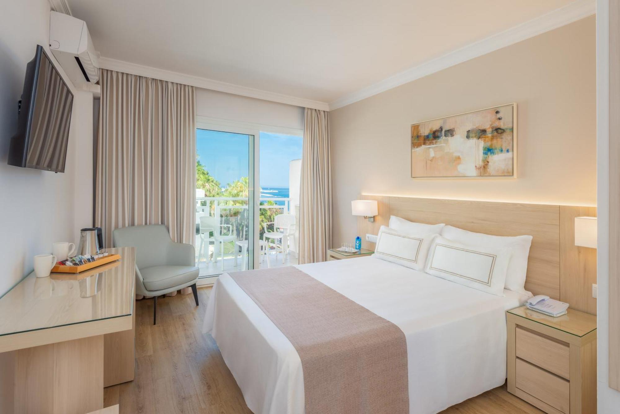 Arenas, Affiliated By Melia 4* Benalmadena