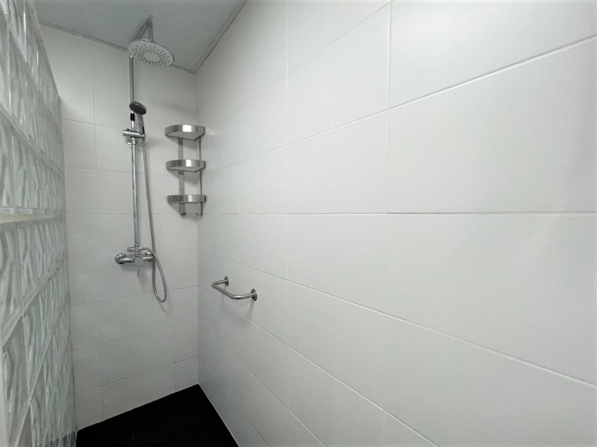 Appartement With And Garden Views *