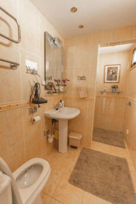 Luxurious Space For Your Vacation