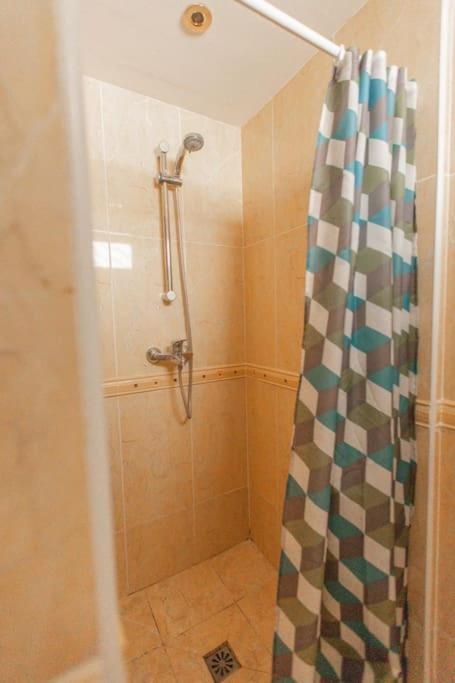 Luxurious Space For Your Vacation Apartment