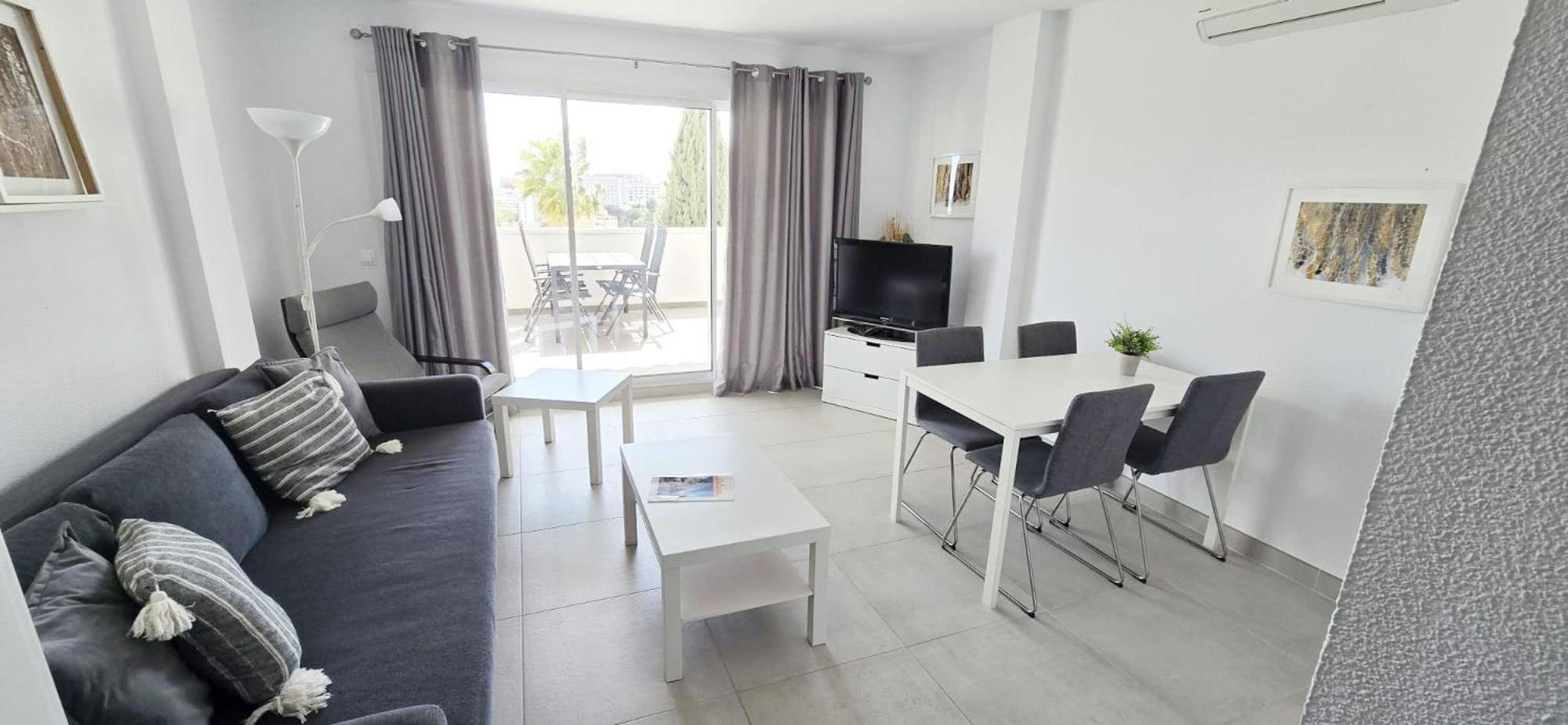 Stunning One Bedroom Pueblo Evita. Sea Views *