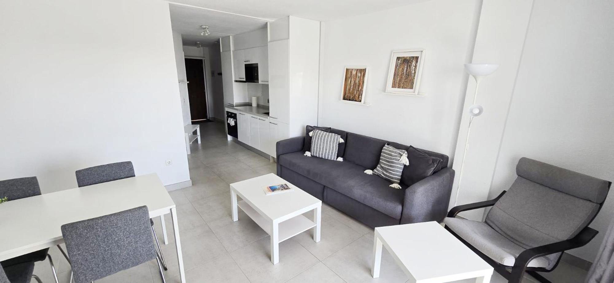 Stunning One Bedroom Pueblo Evita. Sea Views *