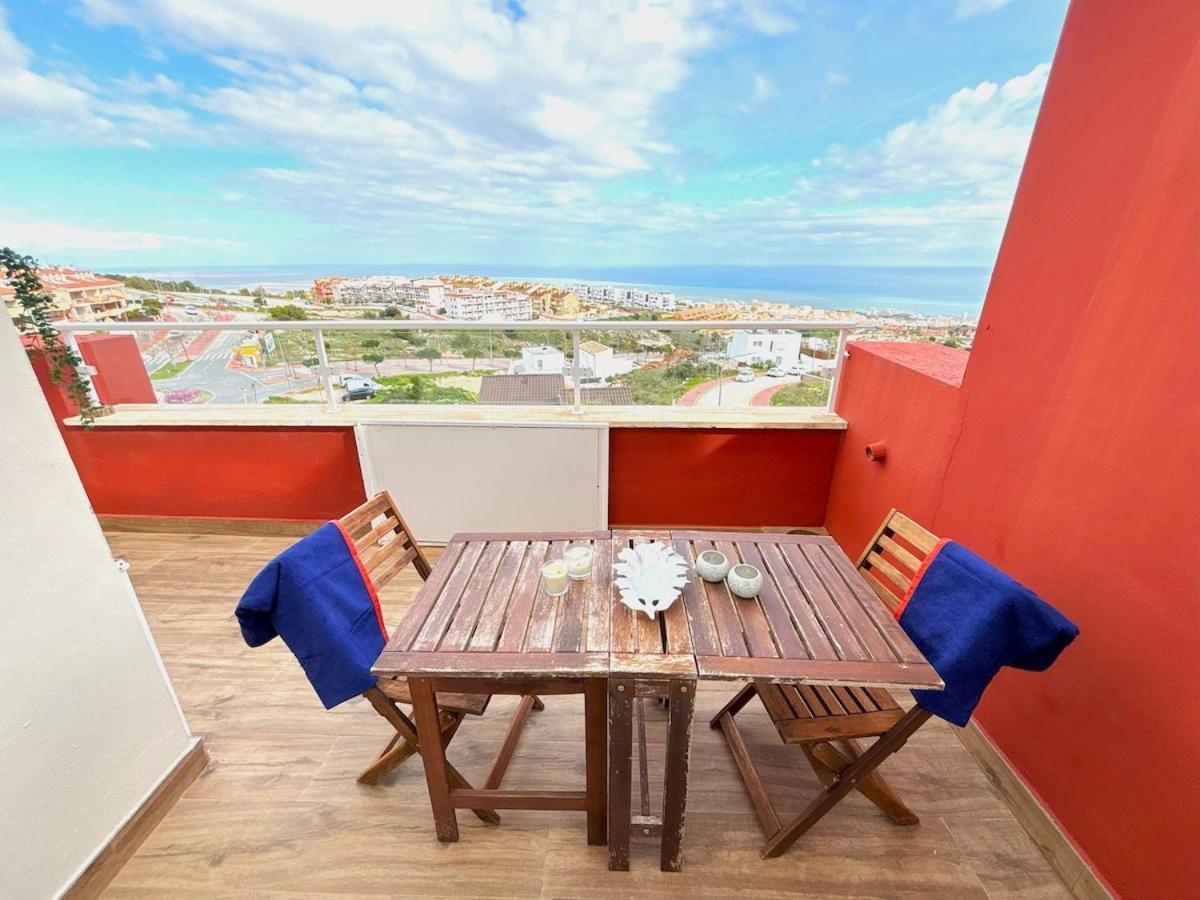 Evans Realty Bt Atico Con Garaje & Piscinas & Padel Benalmadena