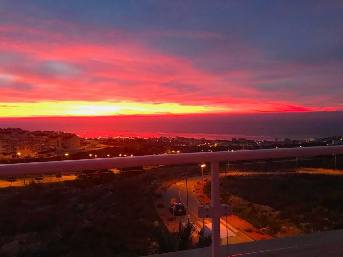 Apartment Evans Realty Bt Atico Con Garaje & Piscinas & Padel