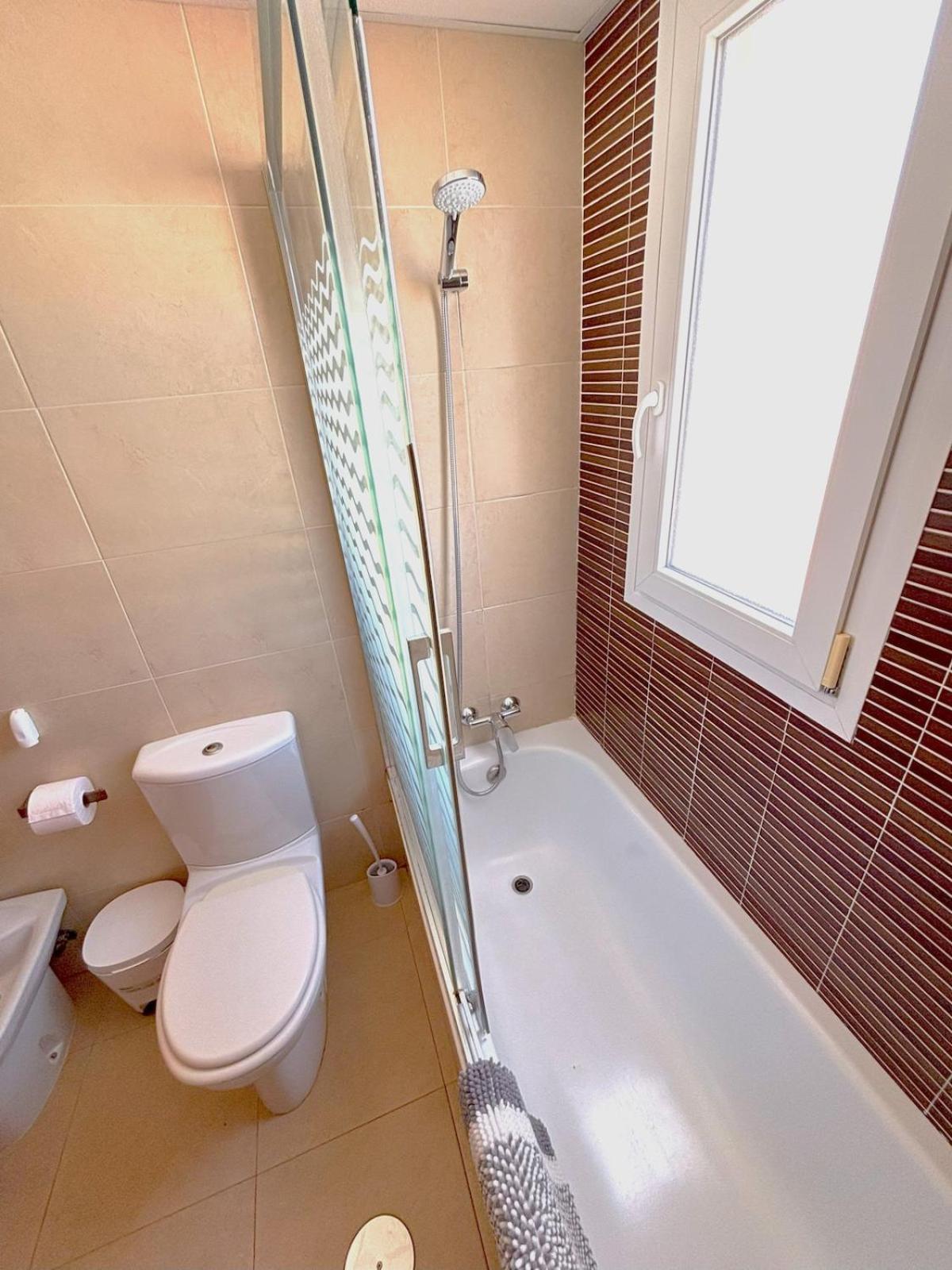 Apartment Evans Realty Bt Atico Con Garaje & Piscinas & Padel Benalmadena