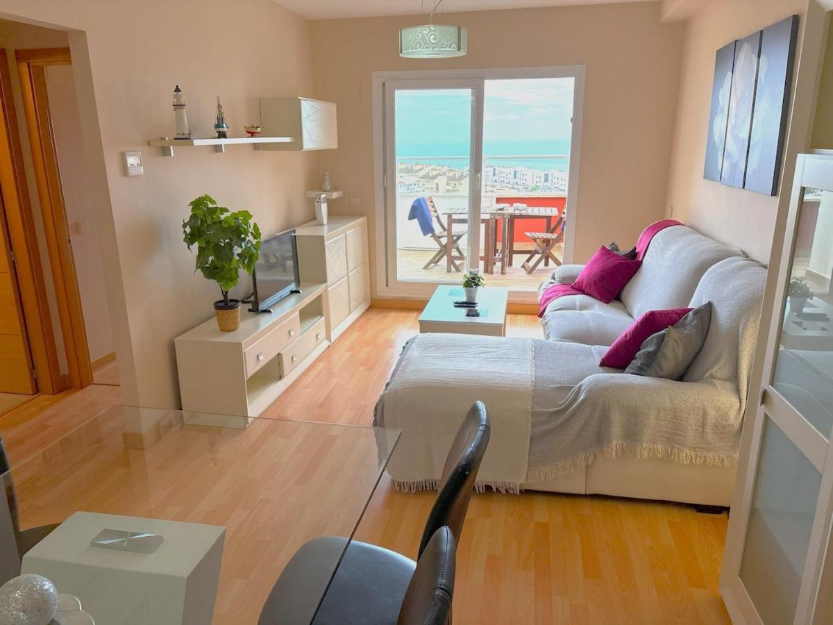 Evans Realty Bt Atico Con Garaje & Piscinas & Padel Apartment