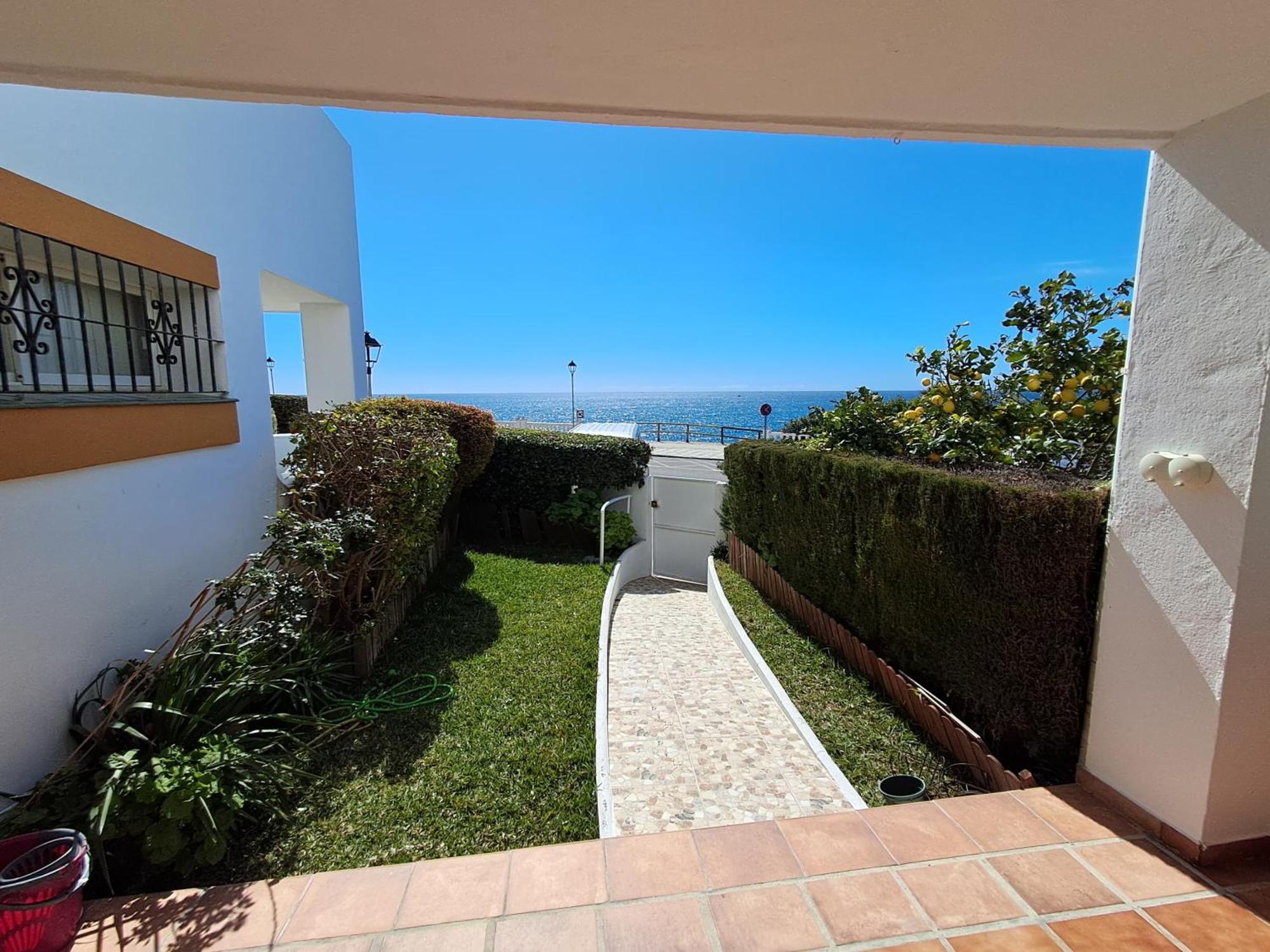 Beachside Bliss Apartment Benalmadena