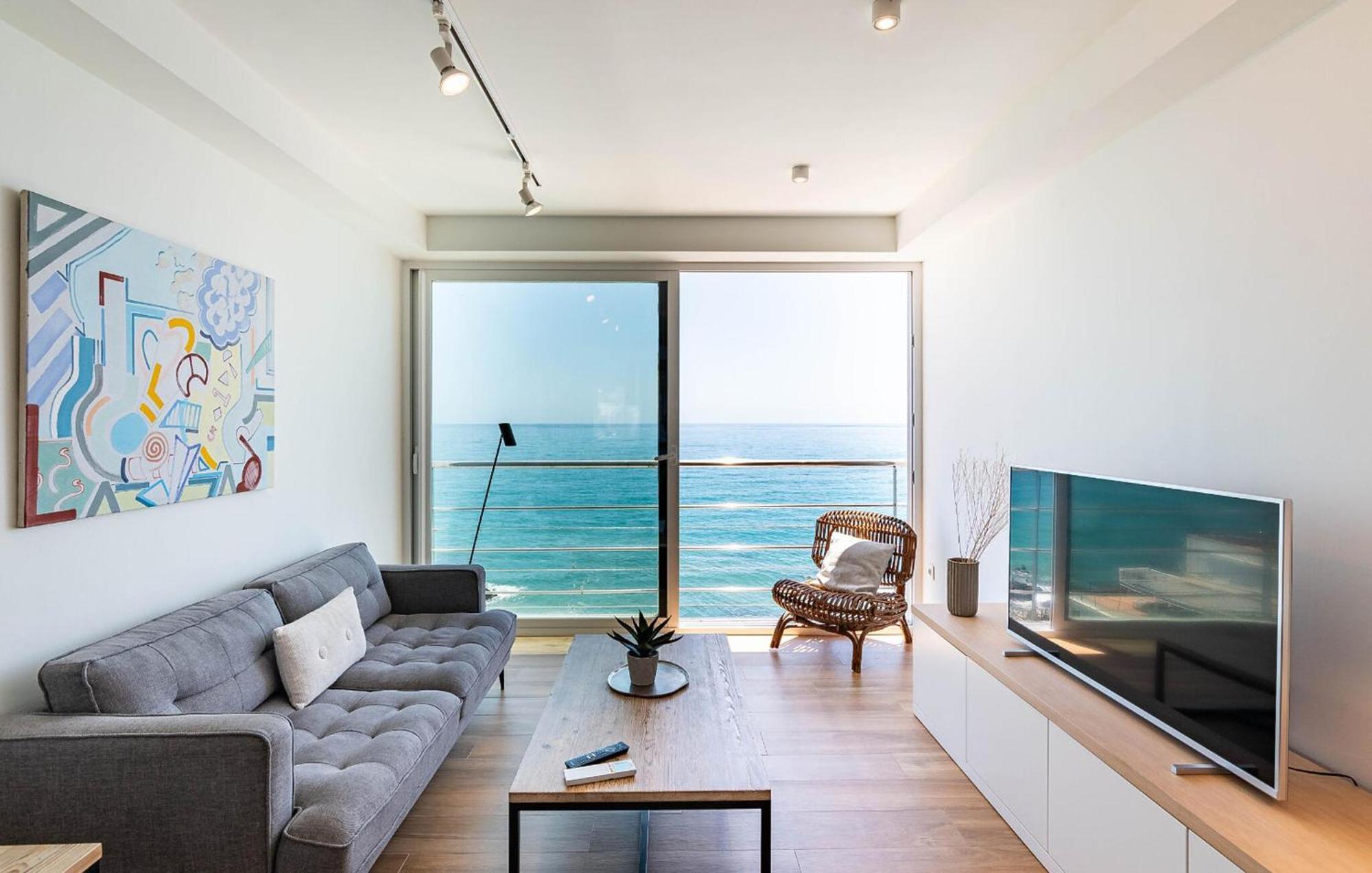 Lovely In With House Sea View Apartment *
