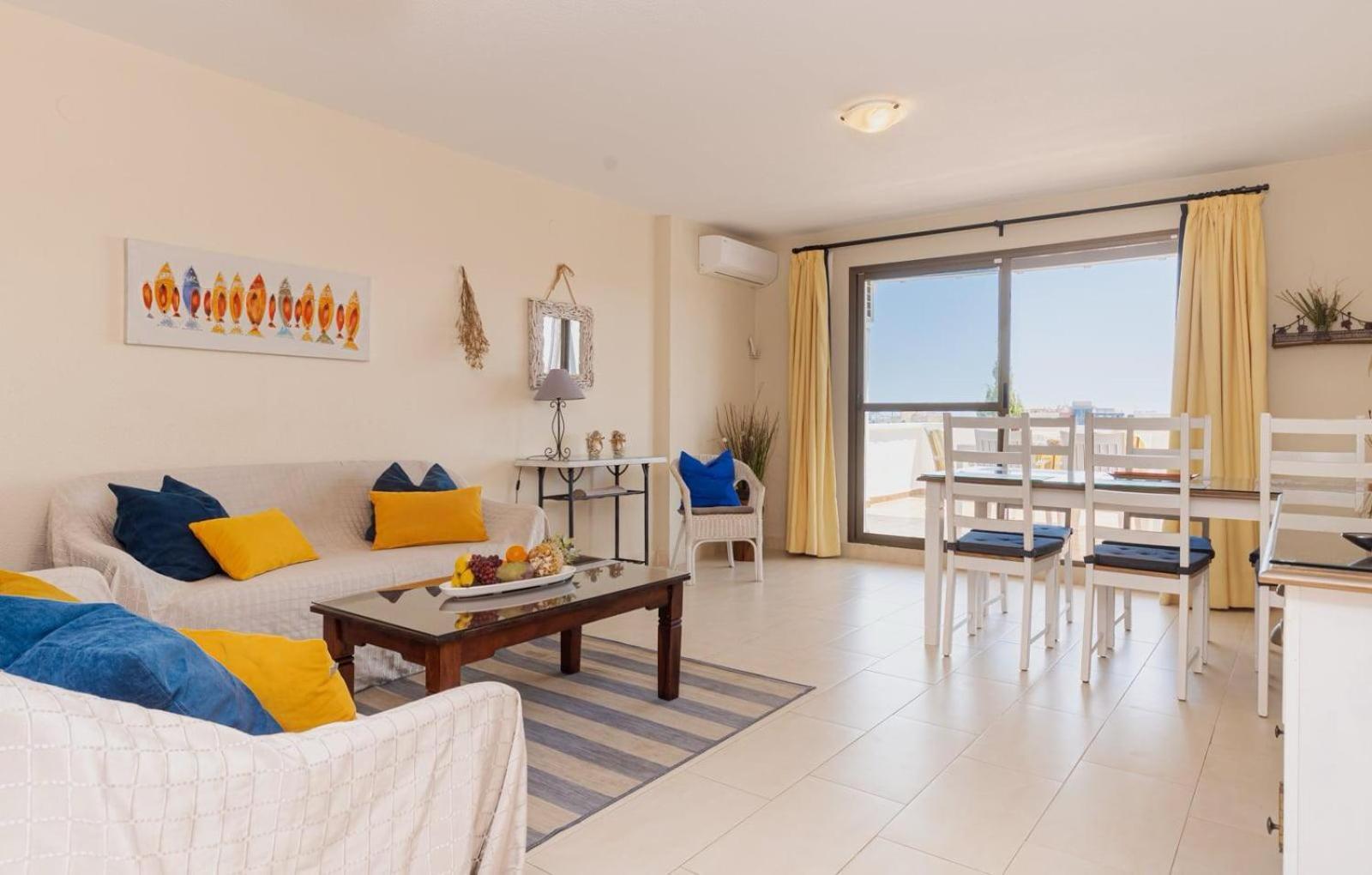 Wonderful 3 Bedroom With Two Spacious Terraces Benalmadena