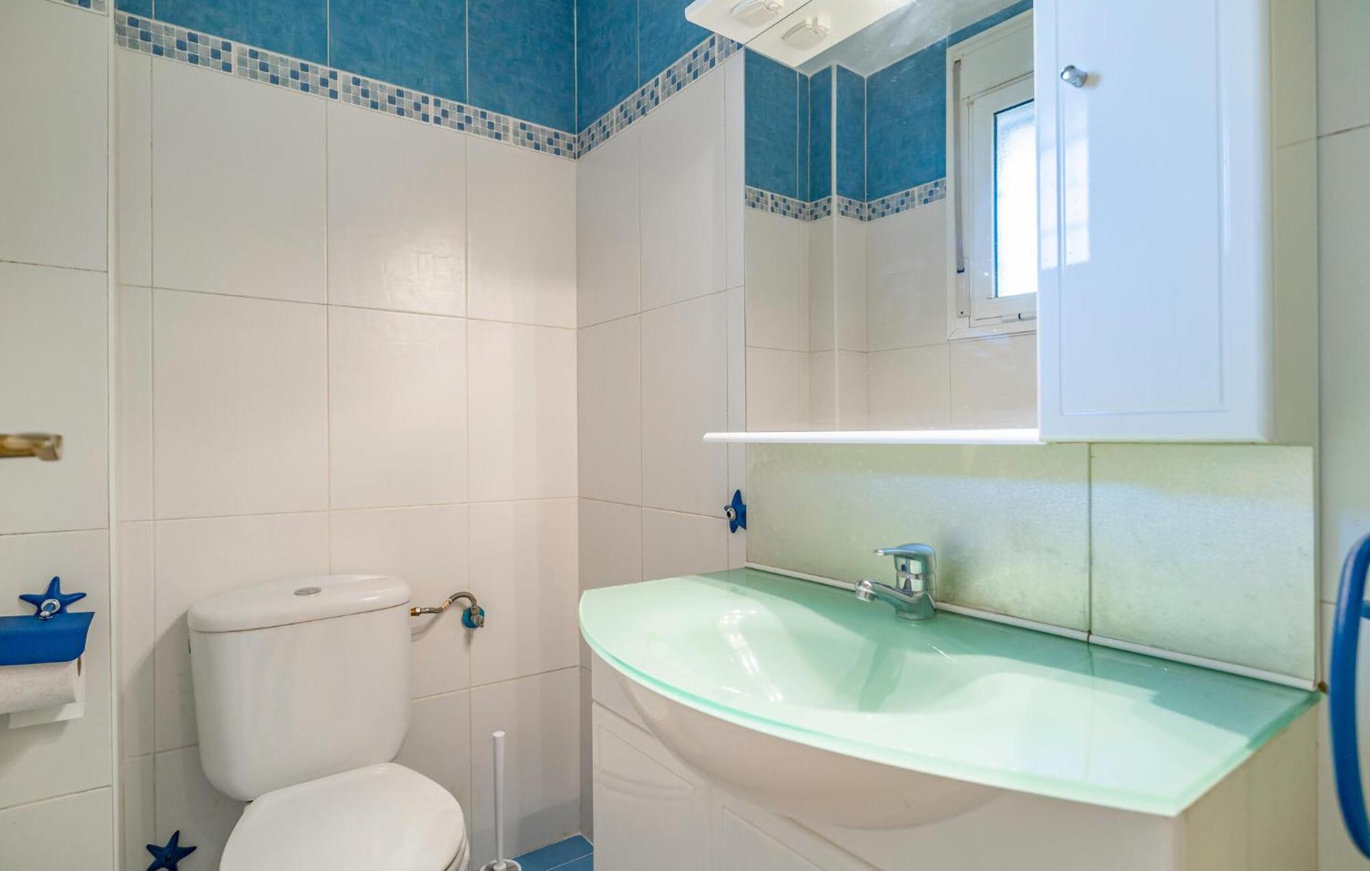 1 Bedroom Beautiful In