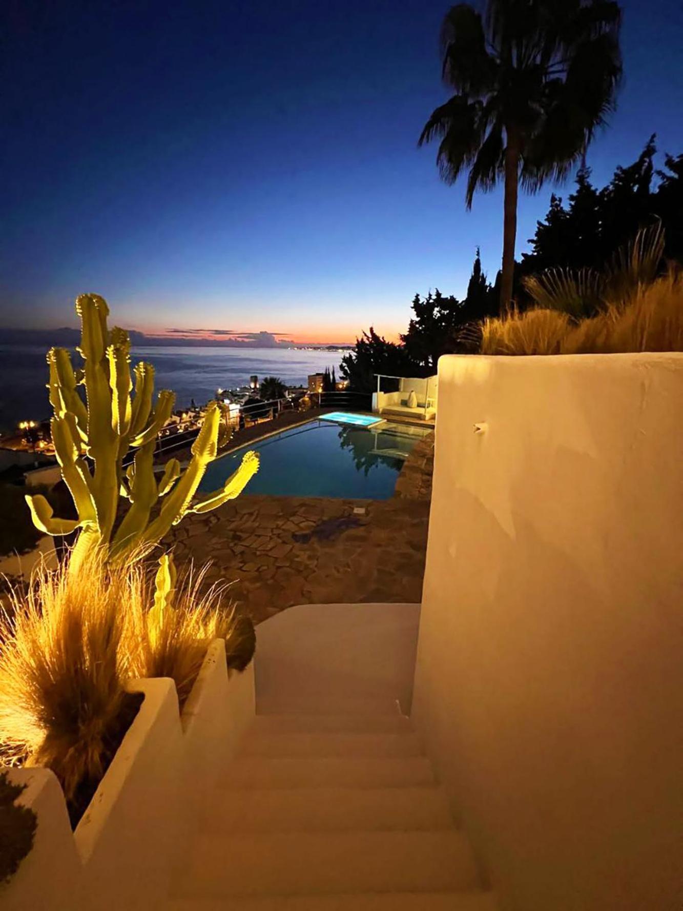 R7- Luxury With Ocean Views Villa Benalmadena