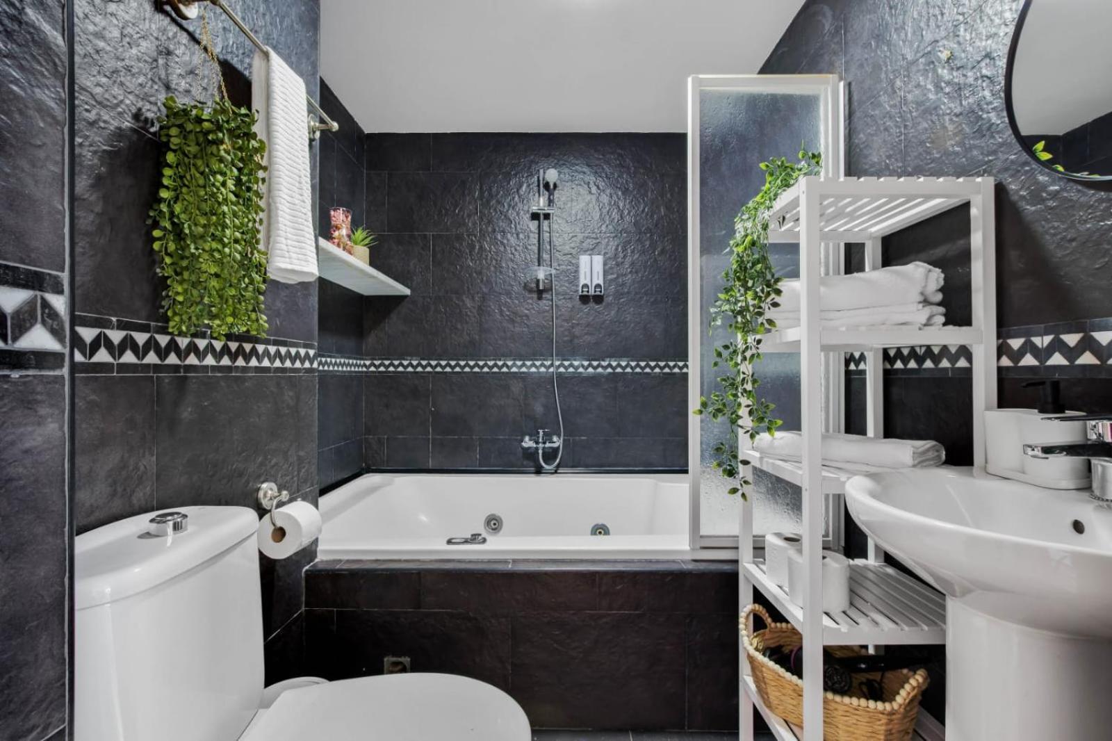 El Boulevard Apartment *