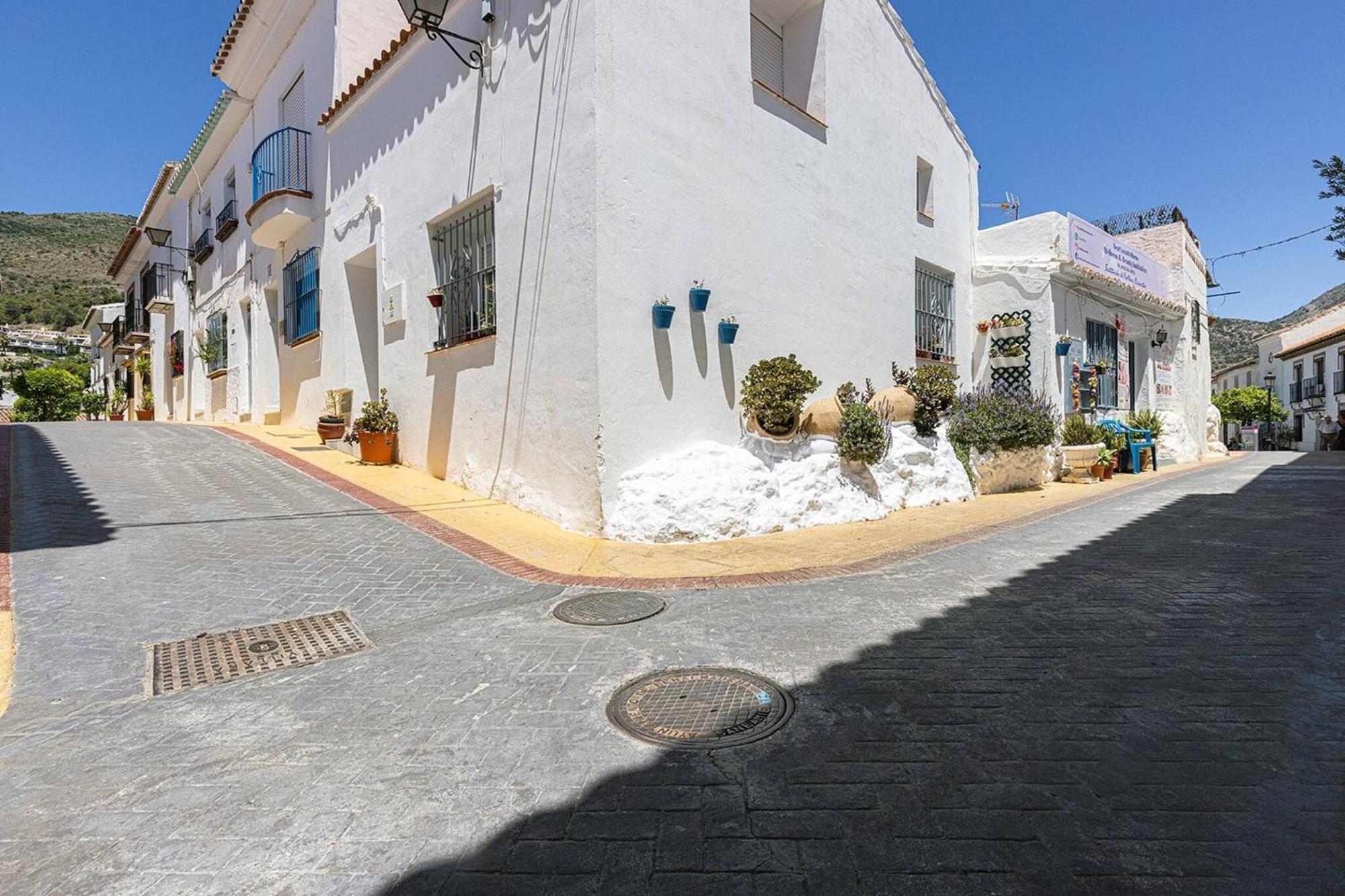 Holiday home 098 Traditional 2 Bed Pueblo Townhouse With Private Terrace