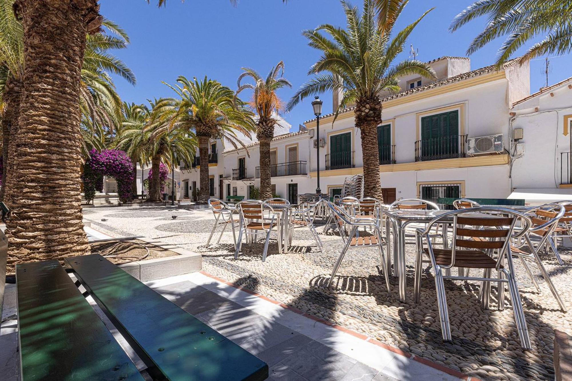 098 Traditional 2 Bed Pueblo Townhouse With Private Terrace *