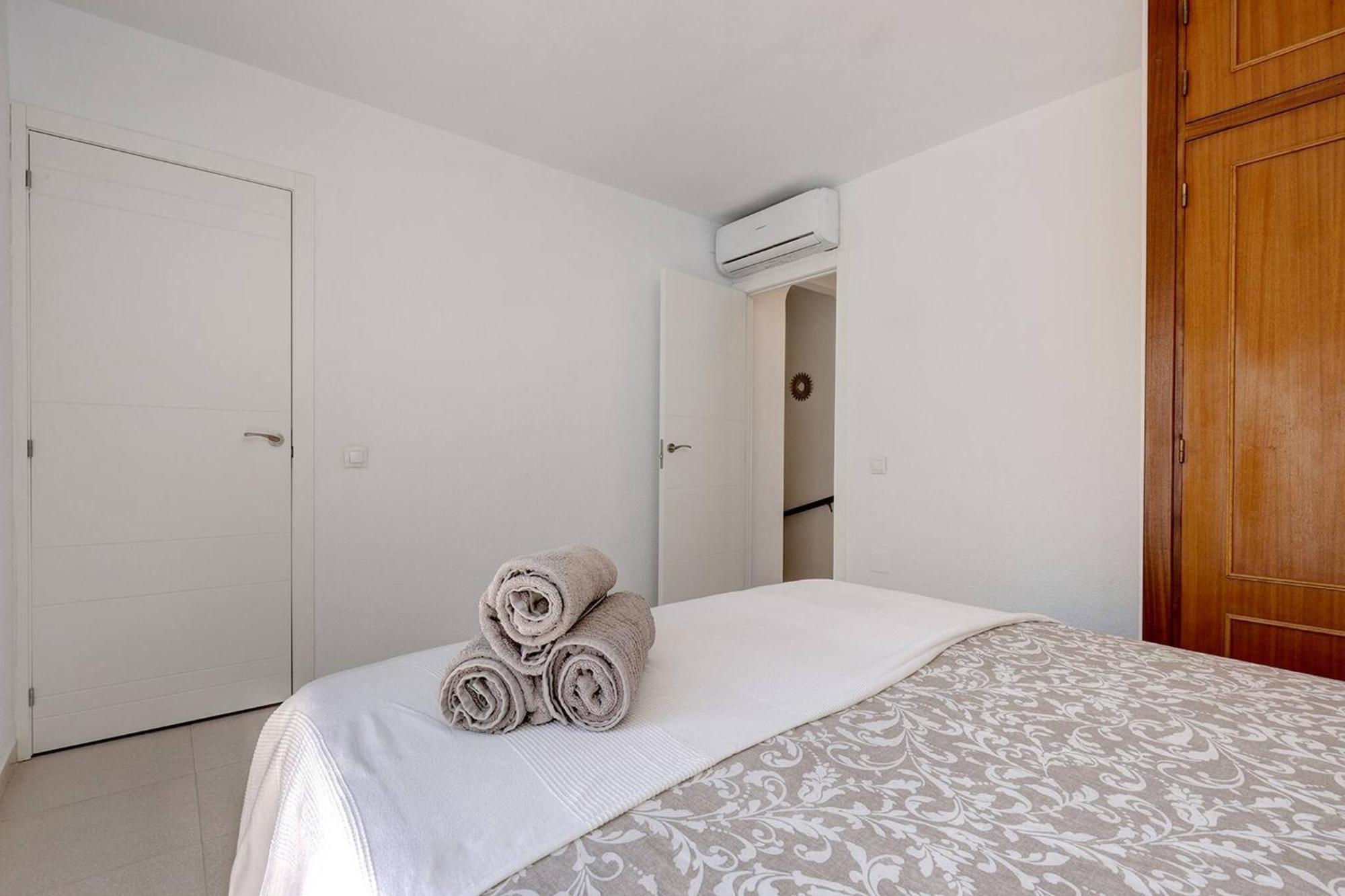 098 Traditional 2 Bed Pueblo Townhouse With Private Terrace Holiday home *