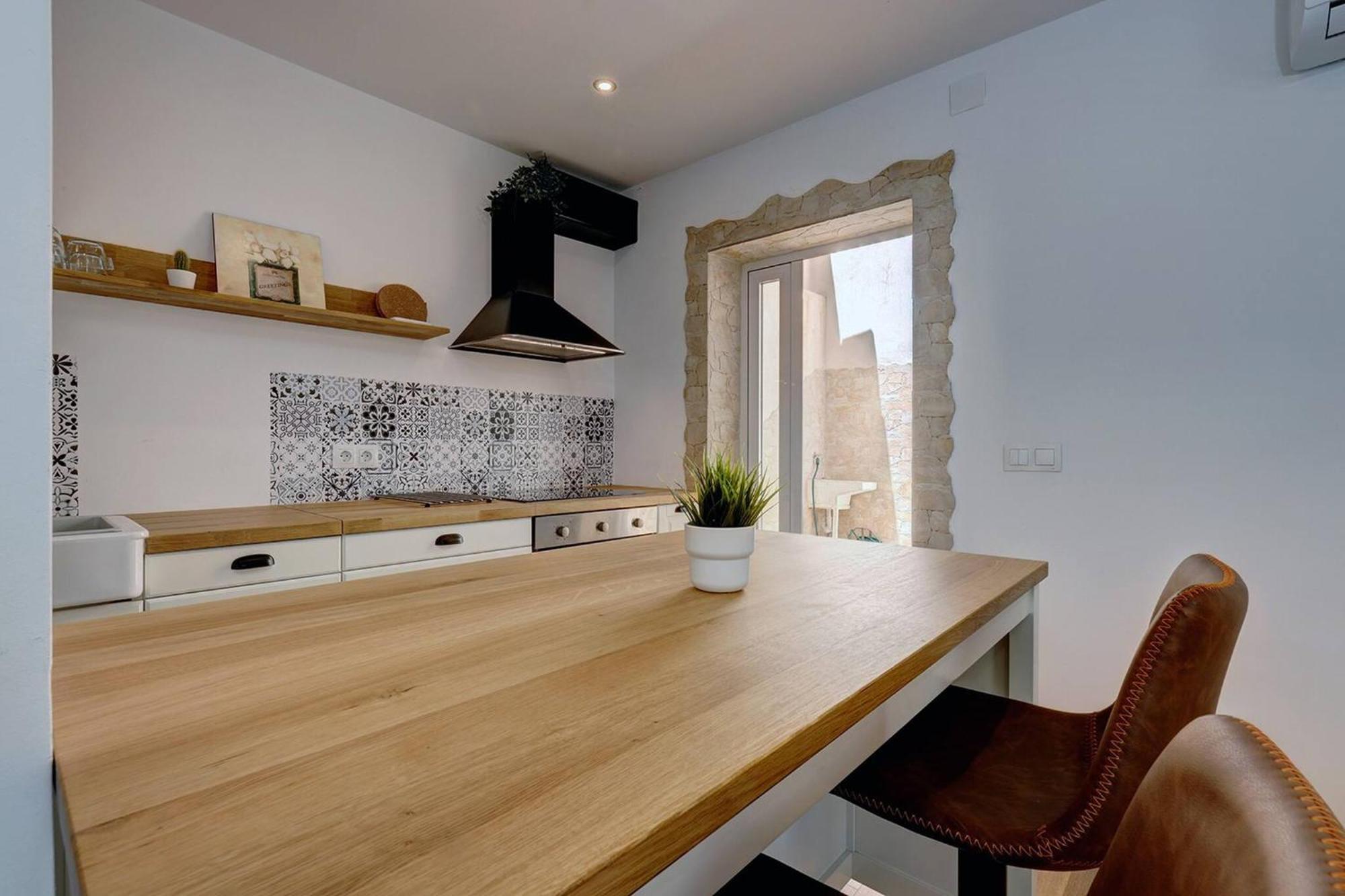 098 Traditional 2 Bed Pueblo Townhouse With Private Terrace *
