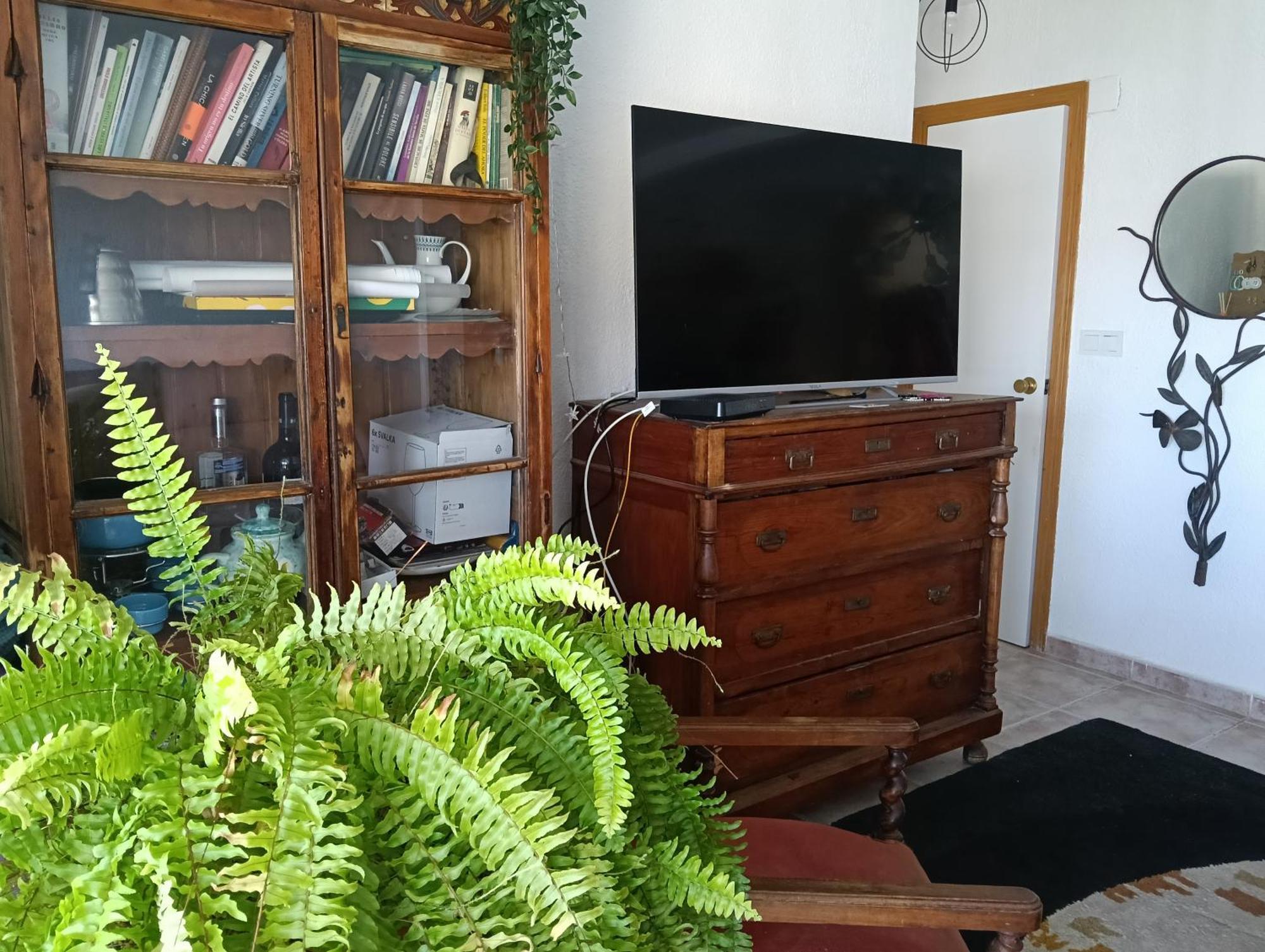 Coty's Beach, En Casa Compartida Homestay