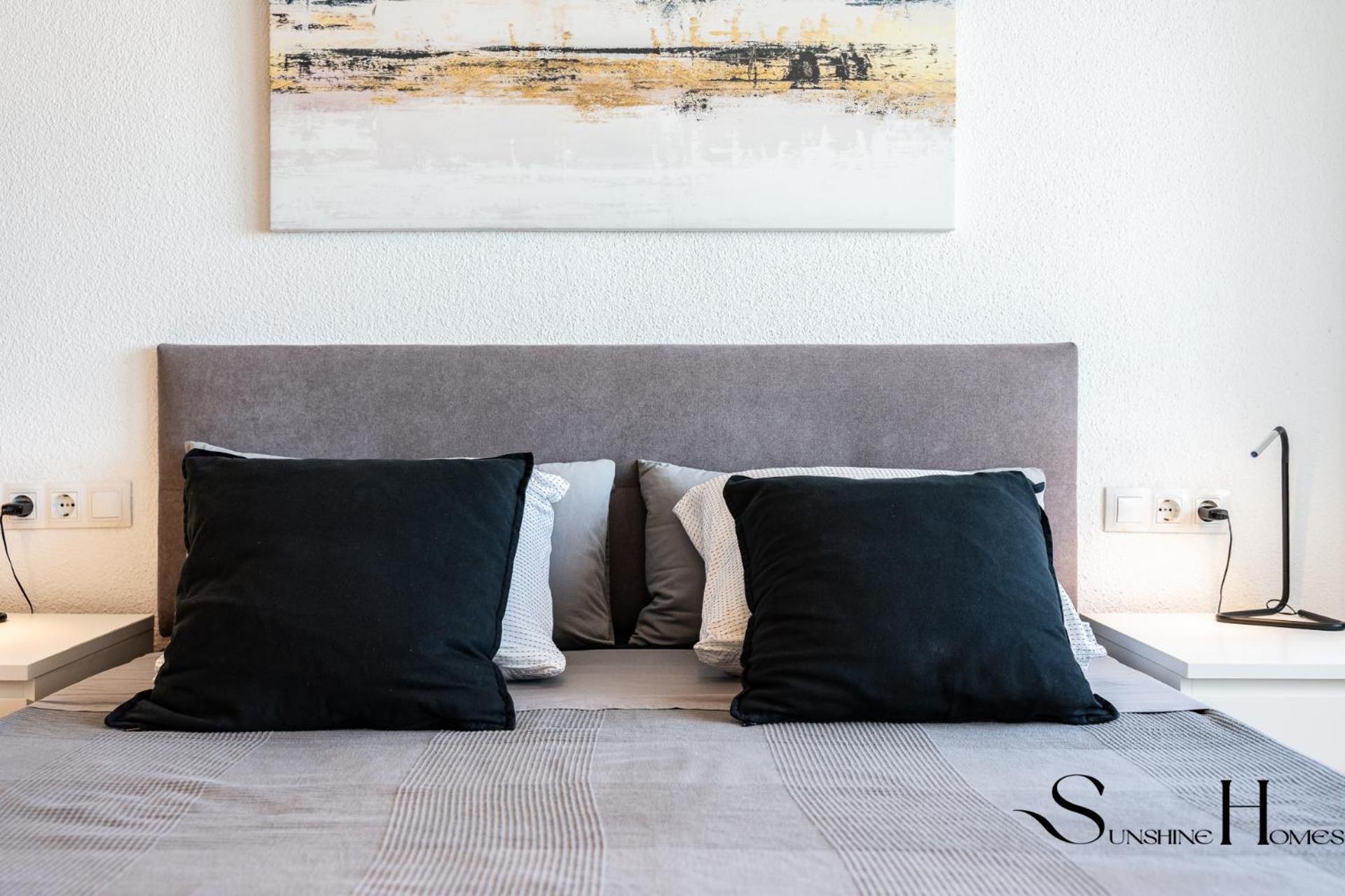 2 Bed I Pool I Sea View Benalmádena