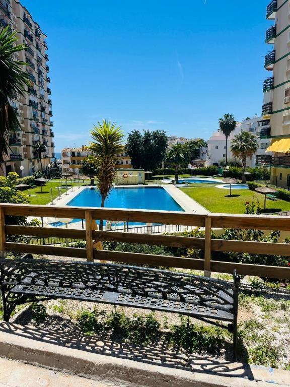 Beachside Sunshine Flat Apartment *