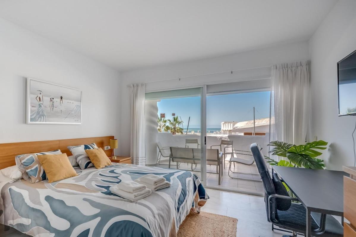 Apartment Puerto Marina Sea Views *