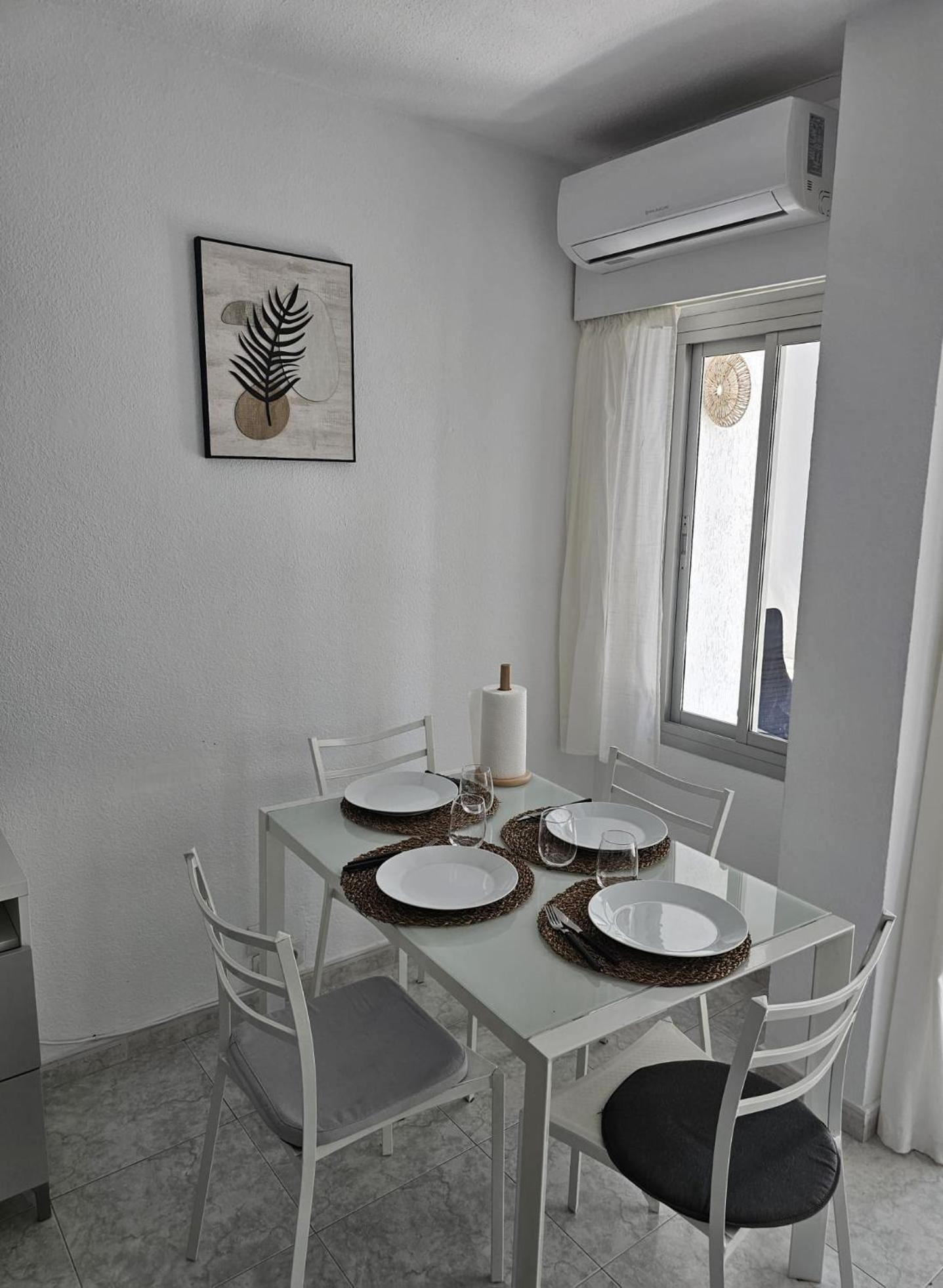 Aguila Relax Apartment Benalmádena