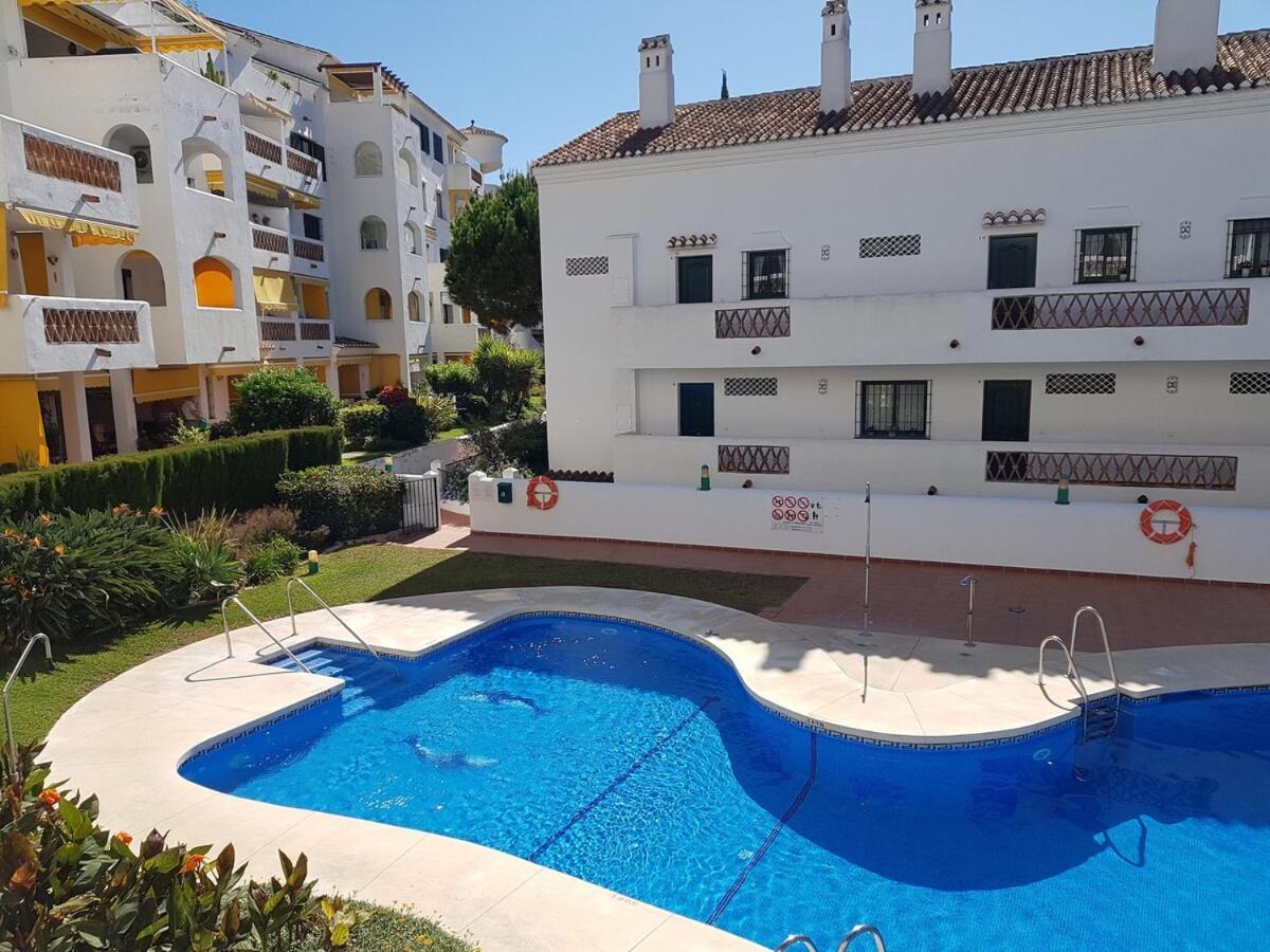 Apartment Peaceful 1br Getaway - Walk To And Train