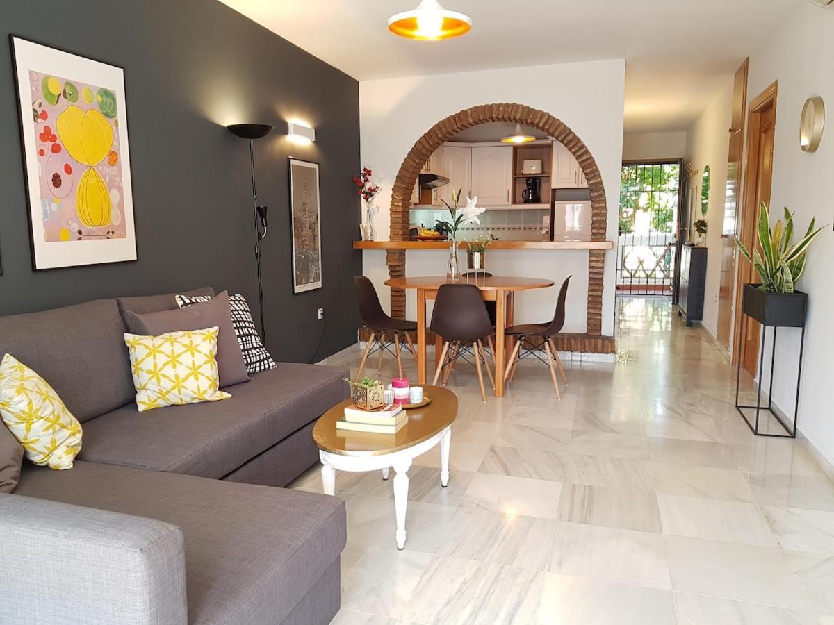 Apartment Peaceful 1br Getaway - Walk To And Train Benalmádena