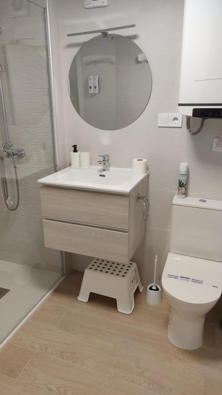 Exclusive In Benalbeach Apartment *