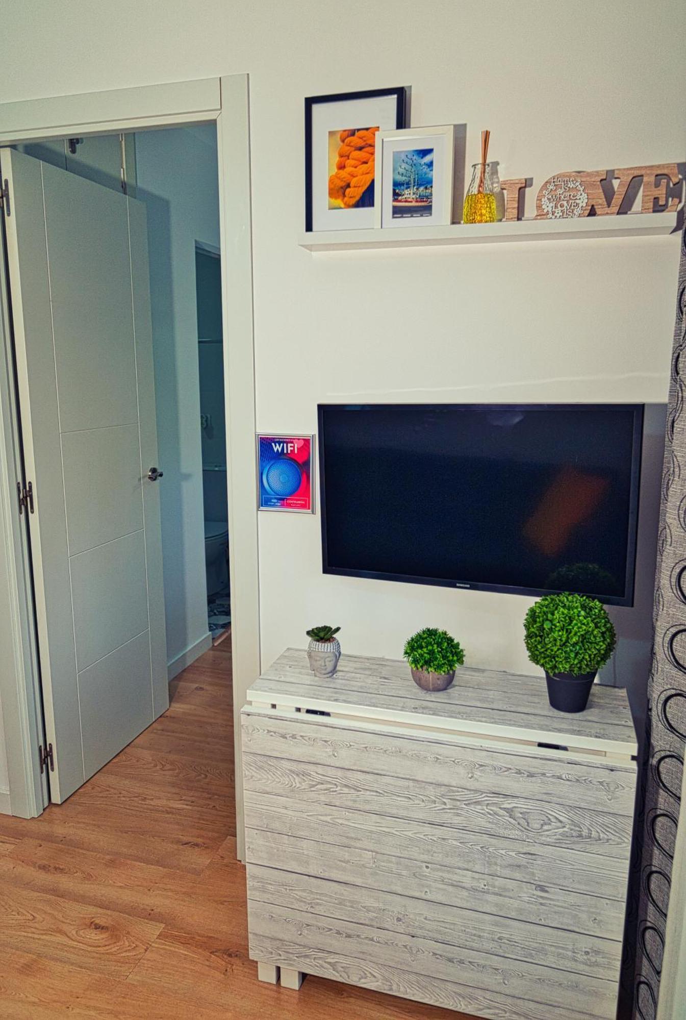 J&v Naciones-benalmadena Apartment Benalmádena
