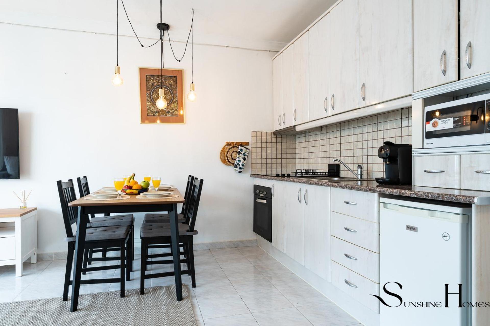 Appartement Great Location, Sea View, 2 Bedroom, Steps From The *