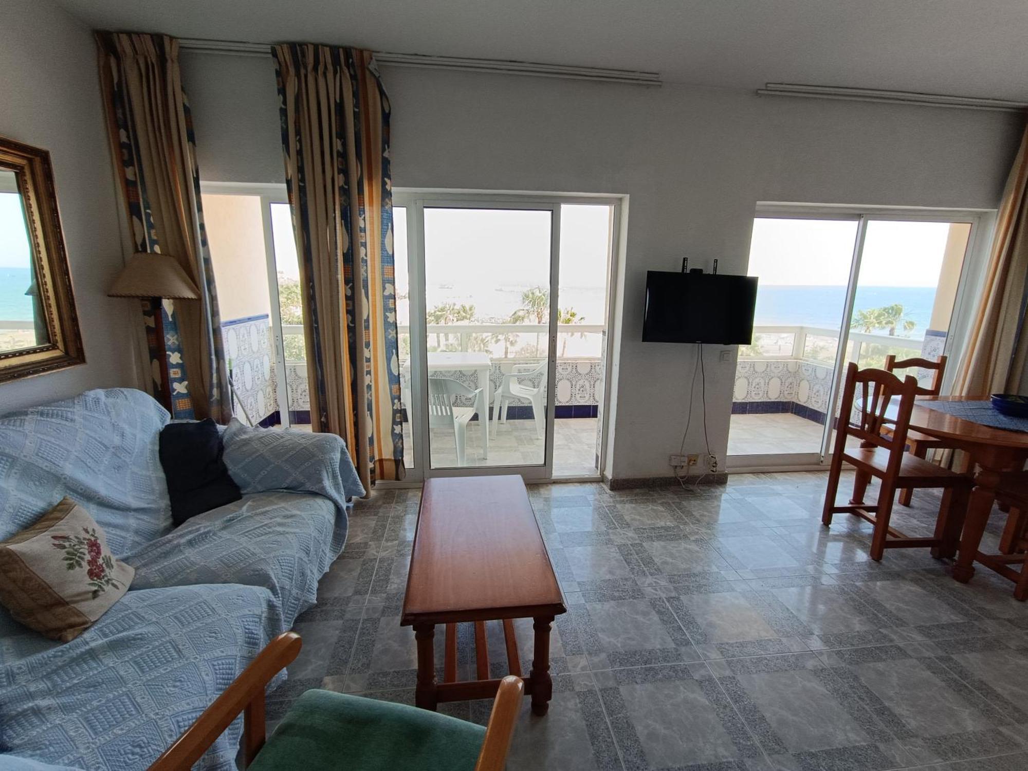 Vacaciones De Lujo A Pie De Playa Benalmádena
