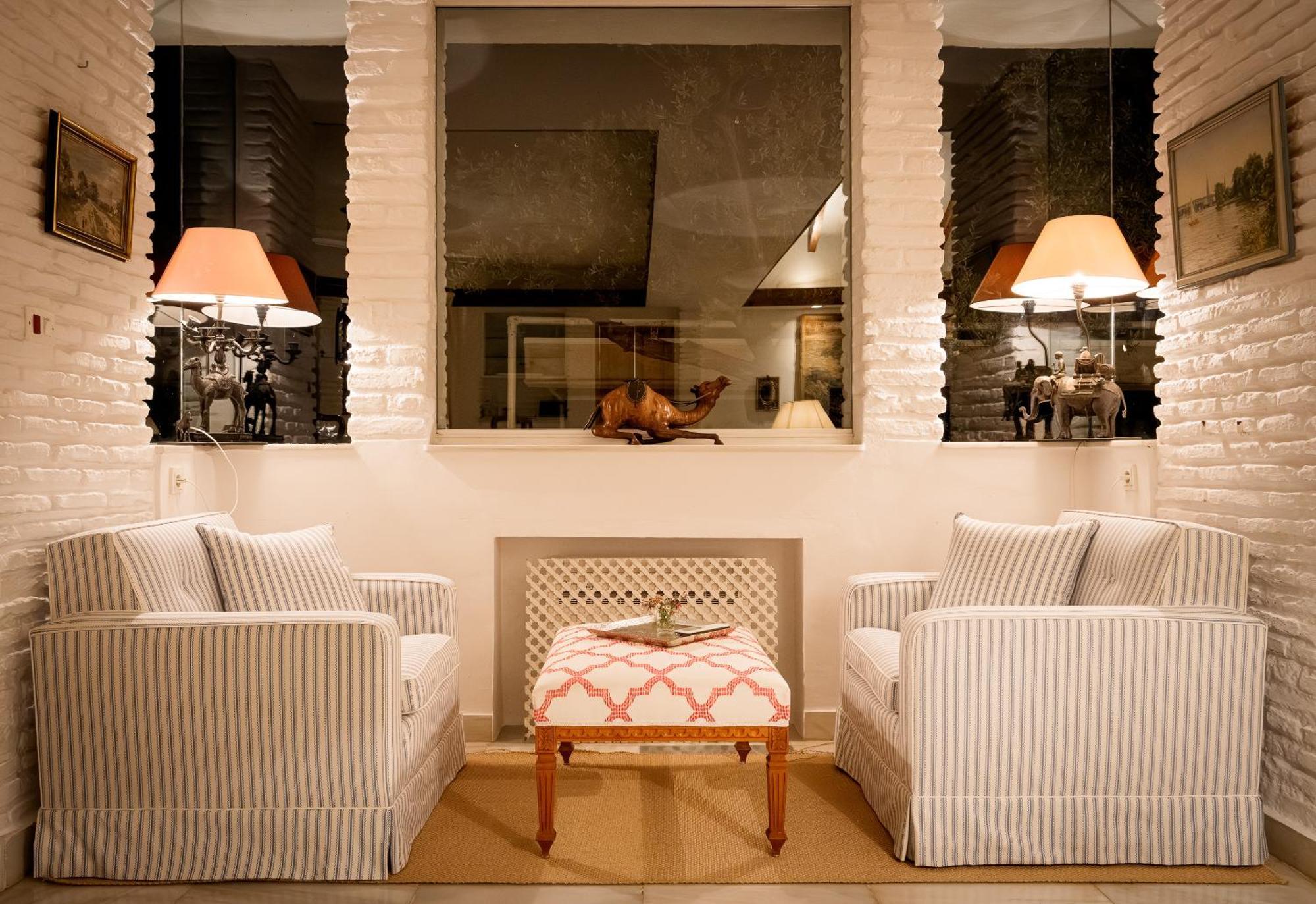 7,000 Sqm Luxurious With Panoramic Sea Views Multiple Gardens & Two Pools Benalmádena