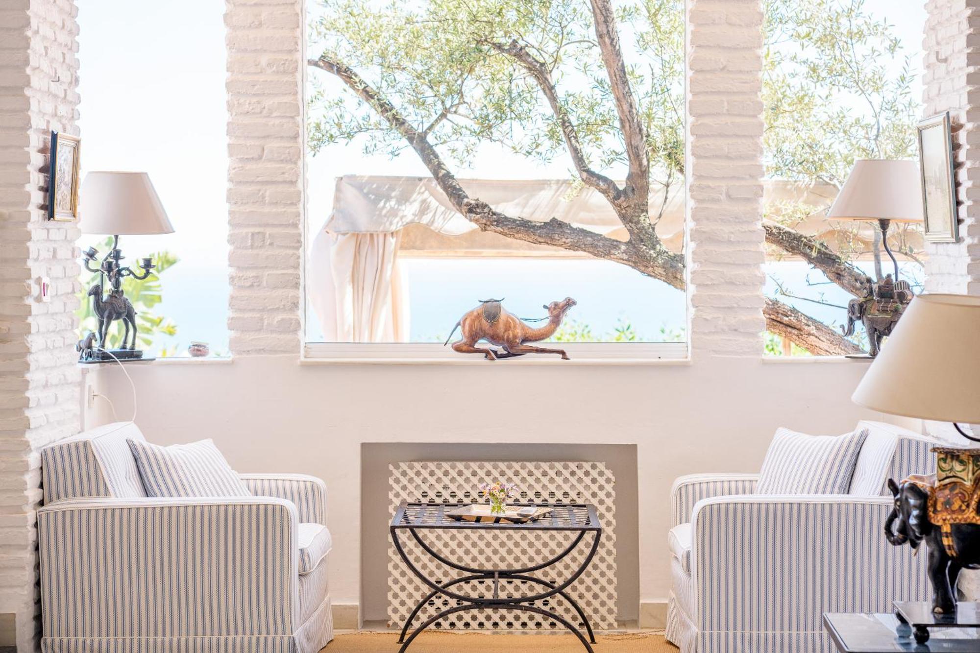 7,000 Sqm Luxurious With Panoramic Sea Views Multiple Gardens & Two Pools *