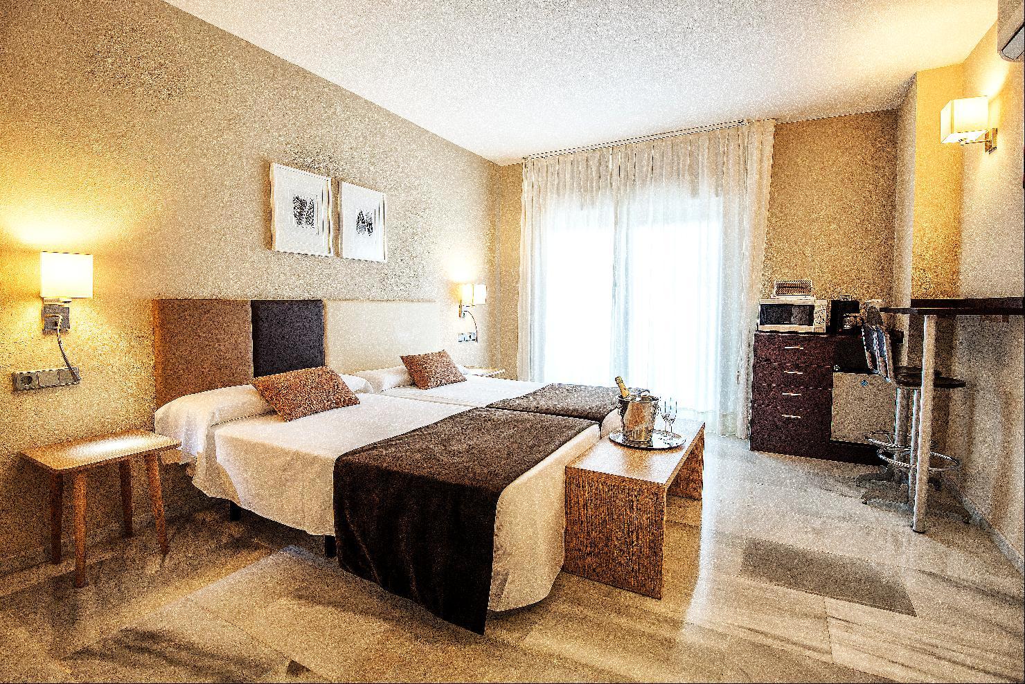 First Flatotel International Aparthotel