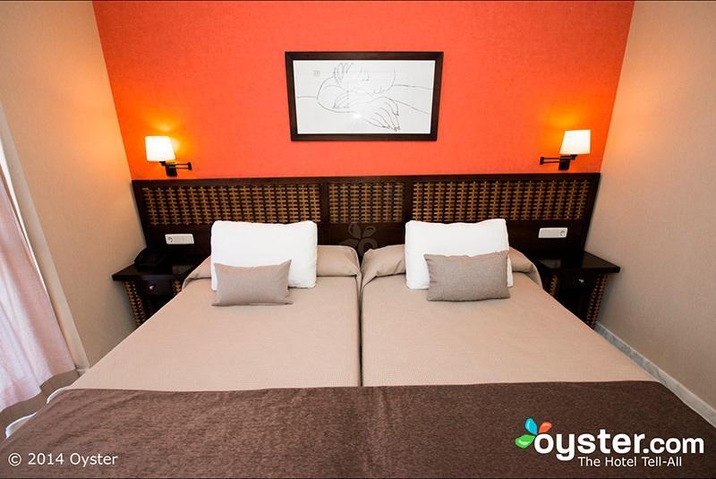Premium Hotel 4*