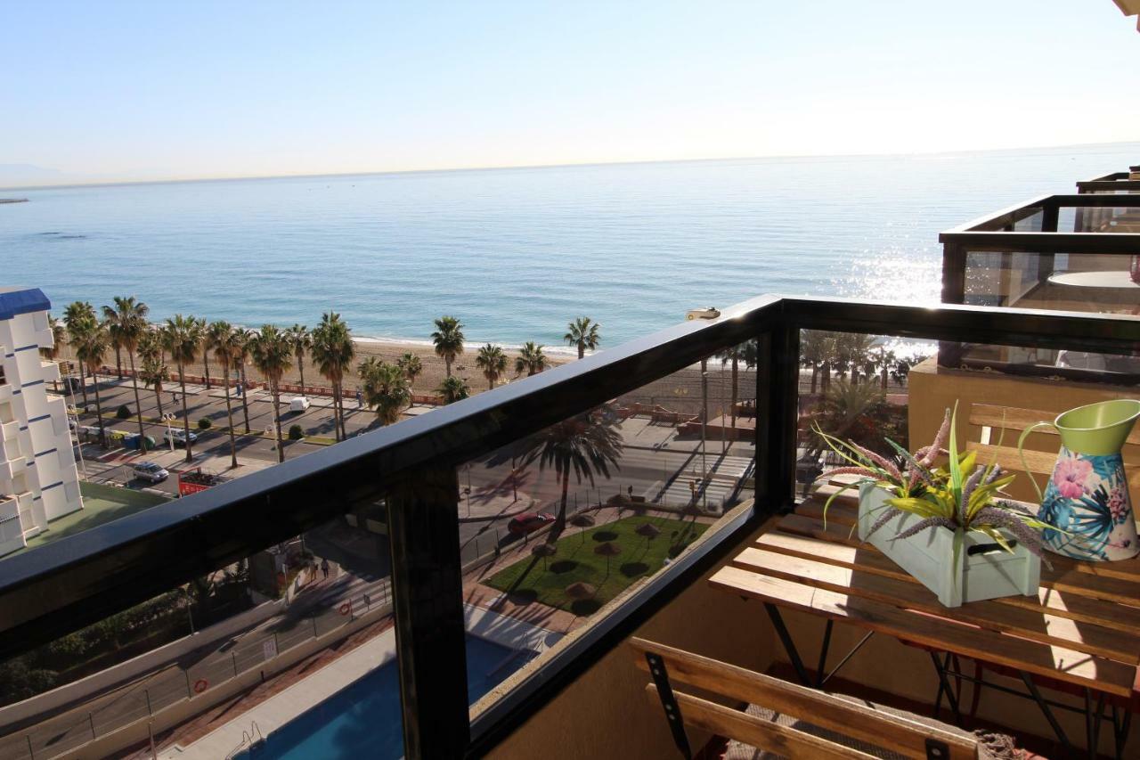 1st Line Aloha Sun Apartment *