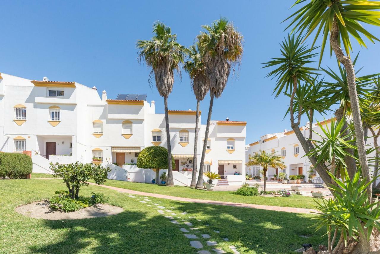 Benalmadena: Adosado Con Piscina Y Jardin Vakantiehuis