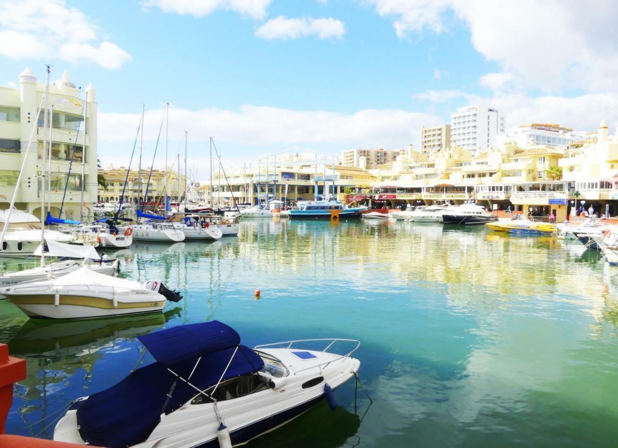 Malaga Puerto Marina Costa Sol * Benalmadena