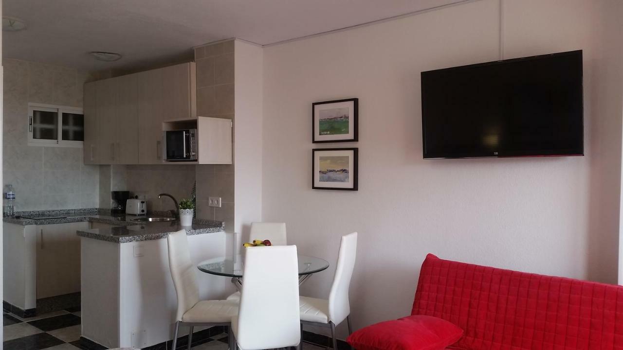 Aguila Minerva Apartment