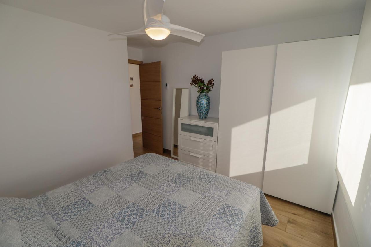 New, Sunny, Near The With Sea Views Apartment *