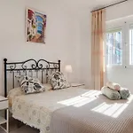 020 - Relaxing Sea View Apartment With Private Balcony