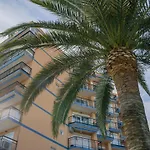 Holiday Rentals Piscina, Playa Parking A 5 Min Caminando Del Puerto De Benalmadena
