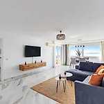 Stunning Sea And Mountains Views Close To The Beach !