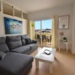 Benal Beach, Superb 2 Bedroom 2 Bathroom Beach Front Apartment Sleeps 6