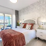 Wintowinrentals Apartamento De Lujo En Medio De Puerto Marina.