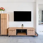 Wintowinrentals Apartamento De Lujo En Medio De Puerto Marina.