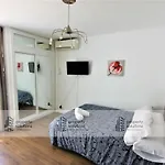 47 Hercules Estudio. Vistas Al Jardin Y La Piscina. Cercano Al Centro. Excelente Ubicacion.