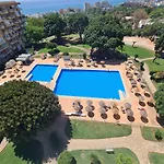 Iris Del Mar