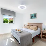 797 Holiday Rentals - Apartamento Para 3 En Piscis Con Piscinas